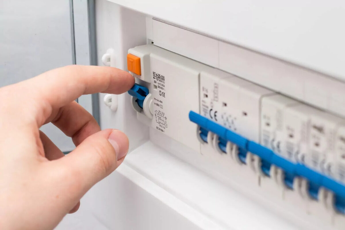Circuit Breaker